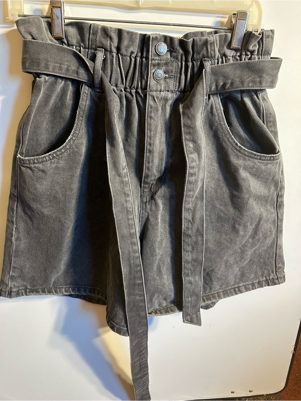 VERVET GRAY WASH HIGH-RISE PAPER BAG DENIM SHORTS MATCHING TIE BELT RETRO SIZE L - Picture 2 of 11
